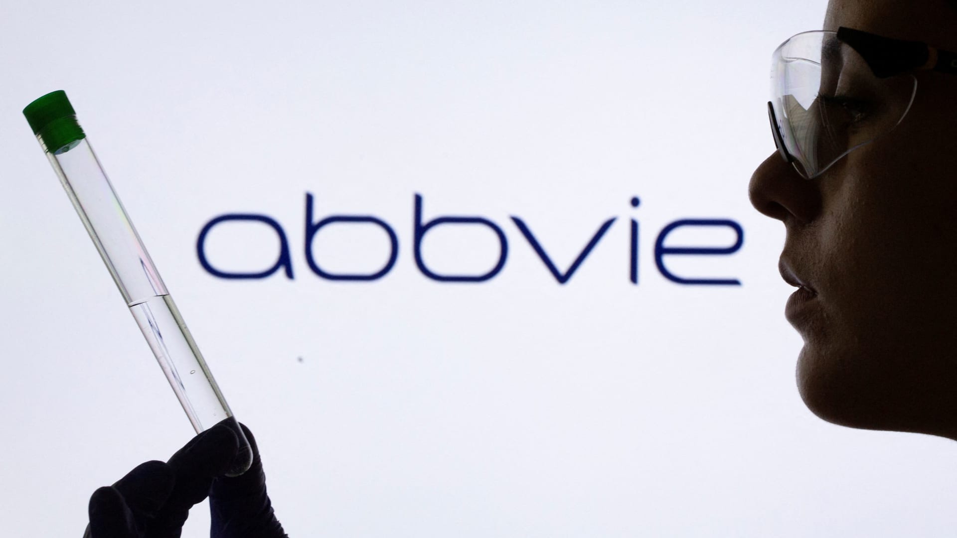 108085611 17367802762025 01 13t145545z 1625141496 rc219ca9pjeb rtrmadp 0 simcere pharmgrp abbvie